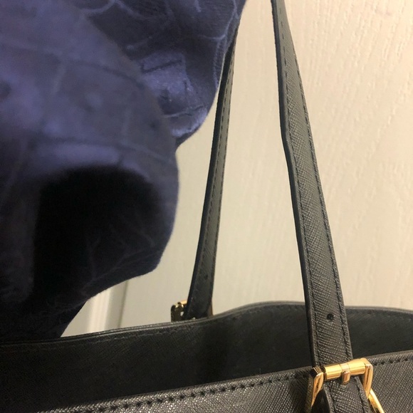 Michael Kors elegant bag with good conditions - Picture 15 of 16